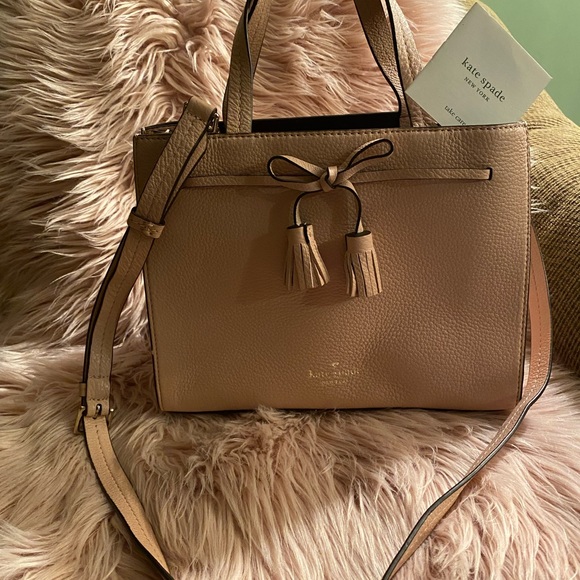 Kate Spade Hayes Street Satchel Bag EUC - Picture 9 of 14